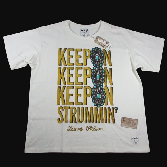 Wrangler Tops - Wrangler Lainey Wilson Women's MD Keep on Strummin' Graphic T-Shirt